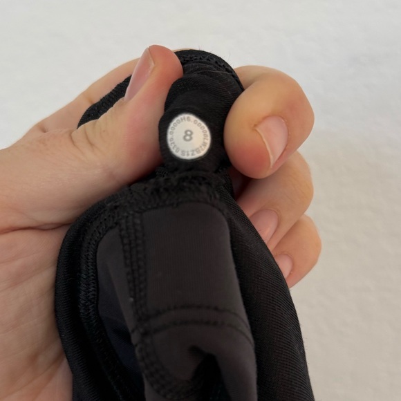Lululemon Energy Bra High-Neck Longline Size 8 Black - Picture 3 of 3